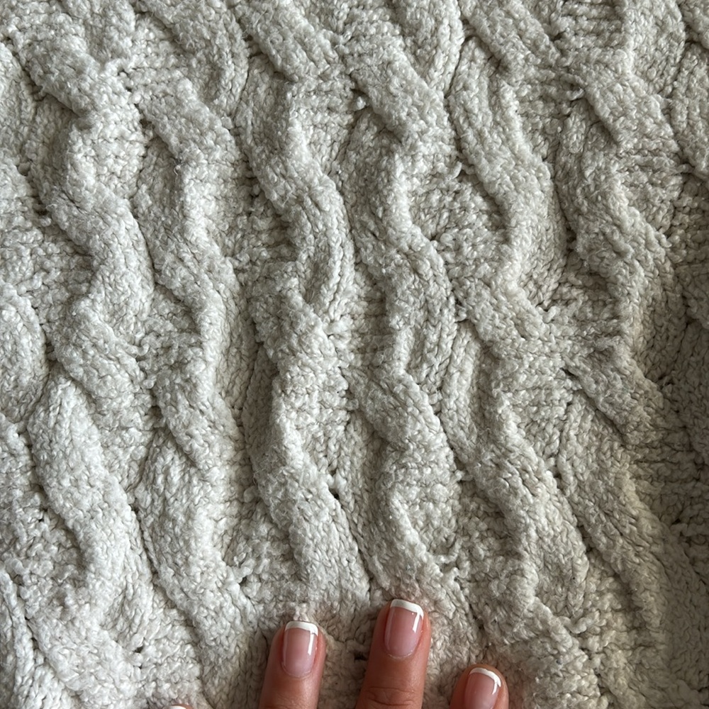 Sweater - Picture 3 of 4